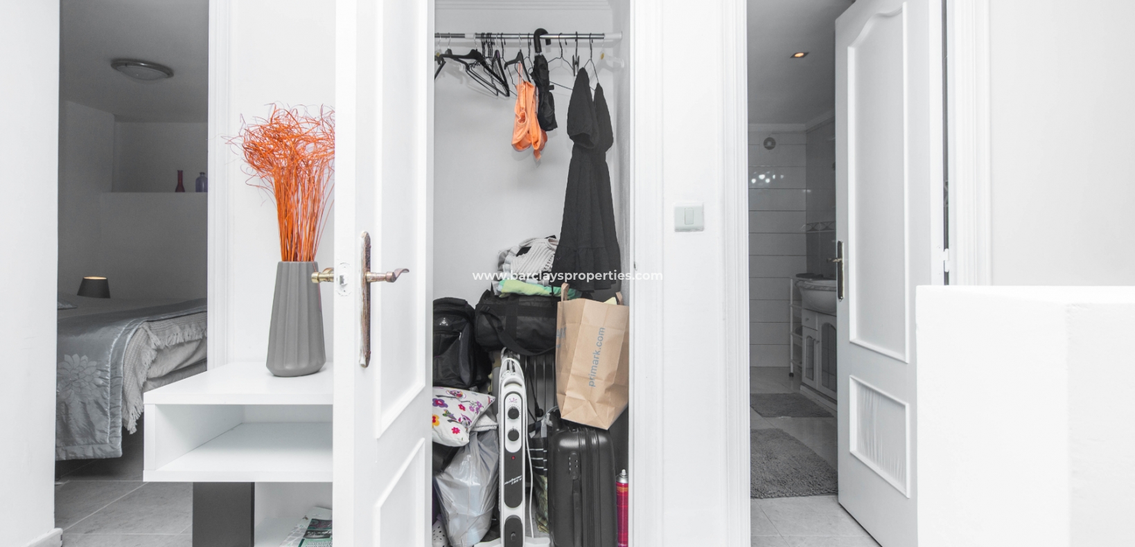 Wederverkoop - Vrijstaande Villa - Urb. La Marina