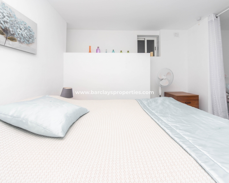 Wederverkoop - Vrijstaande Villa - Urb. La Marina