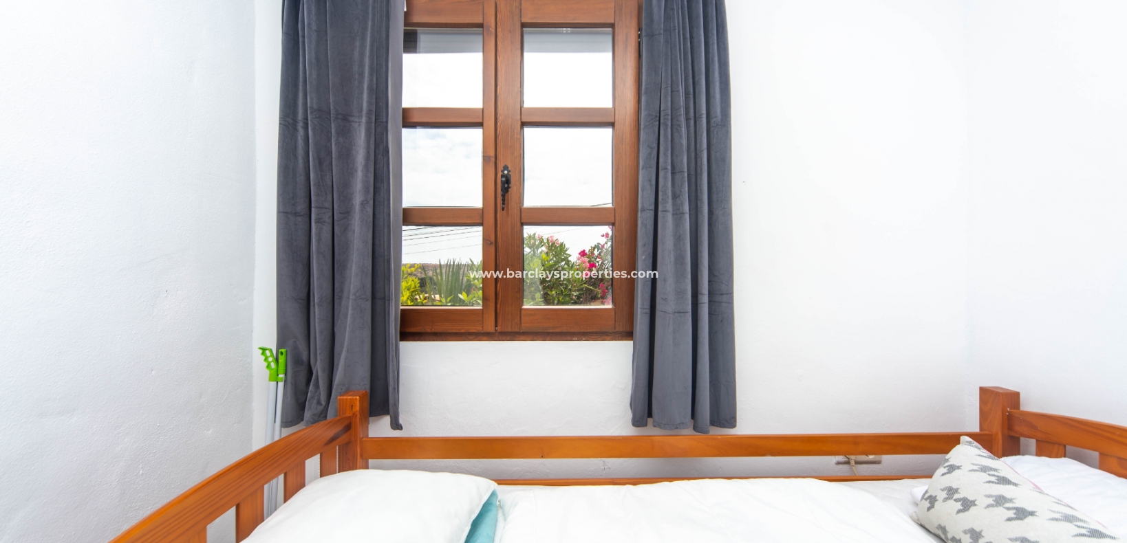 Wederverkoop - Vrijstaande Villa - Urb. La Marina