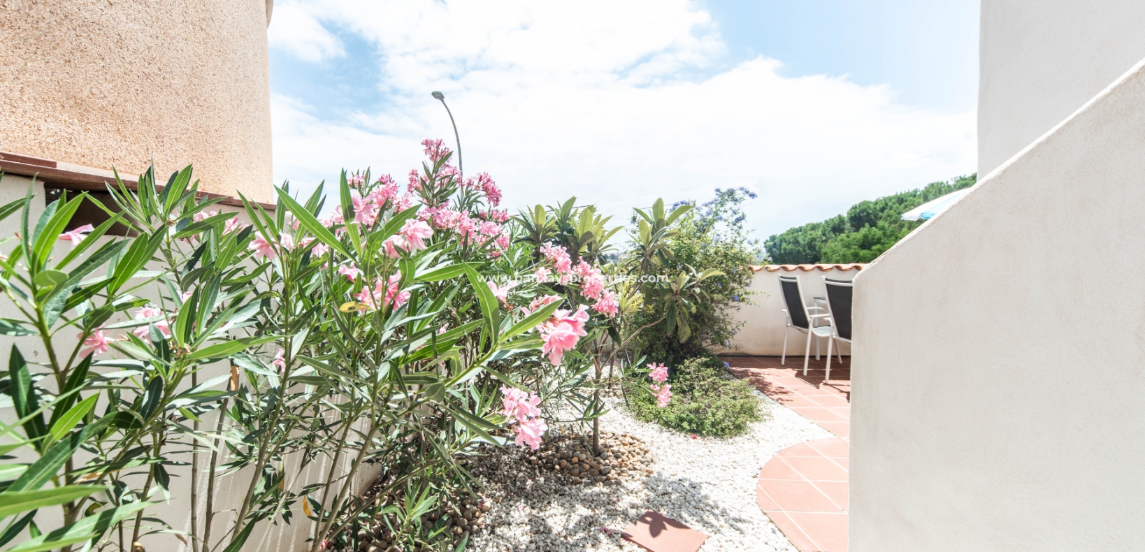 Wederverkoop - Vrijstaande Villa - Urb. La Marina