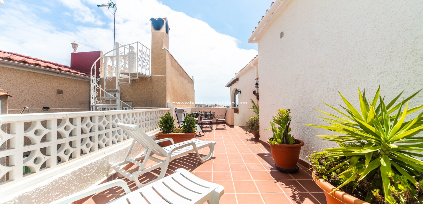 Wederverkoop - Vrijstaande Villa - Urb. La Marina