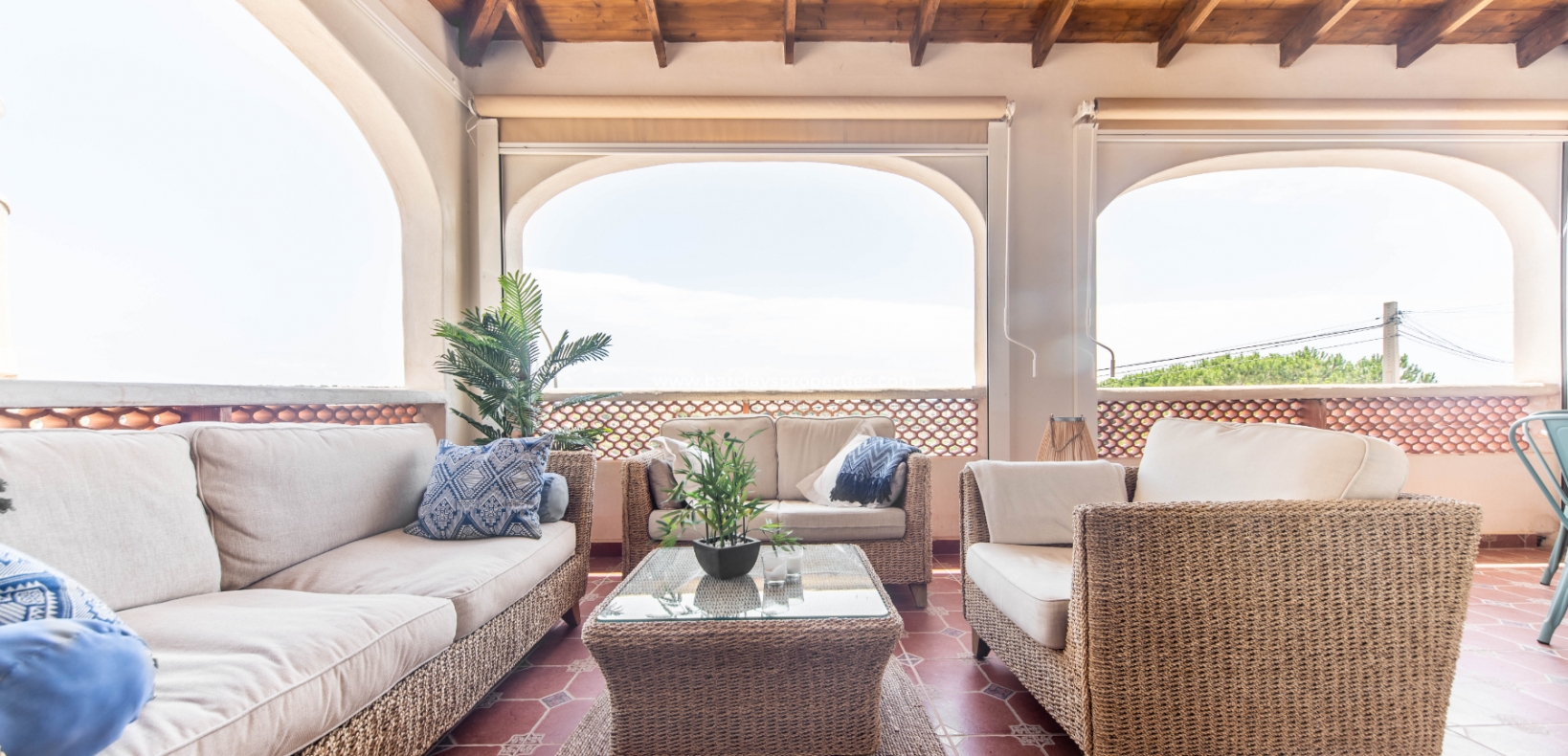 Wederverkoop - Vrijstaande Villa - Urb. La Marina