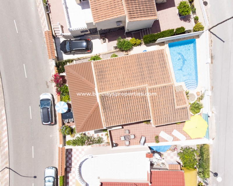 Wederverkoop - Vrijstaande Villa - Urb. La Marina