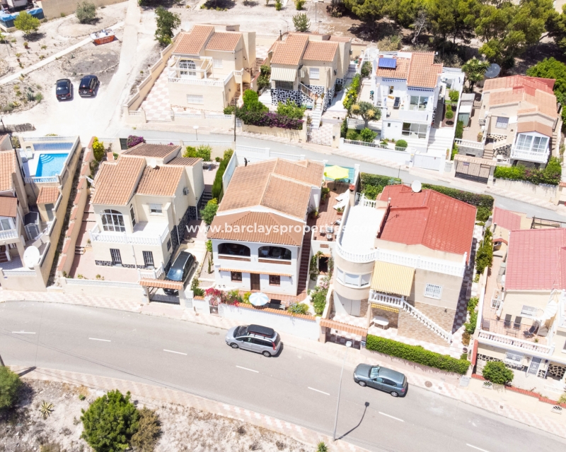 Wederverkoop - Vrijstaande Villa - Urb. La Marina