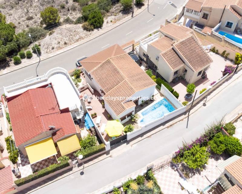 Wederverkoop - Vrijstaande Villa - Urb. La Marina