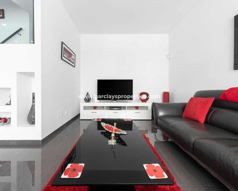 Wederverkoop - Vrijstaande Villa - Urb. La Marina