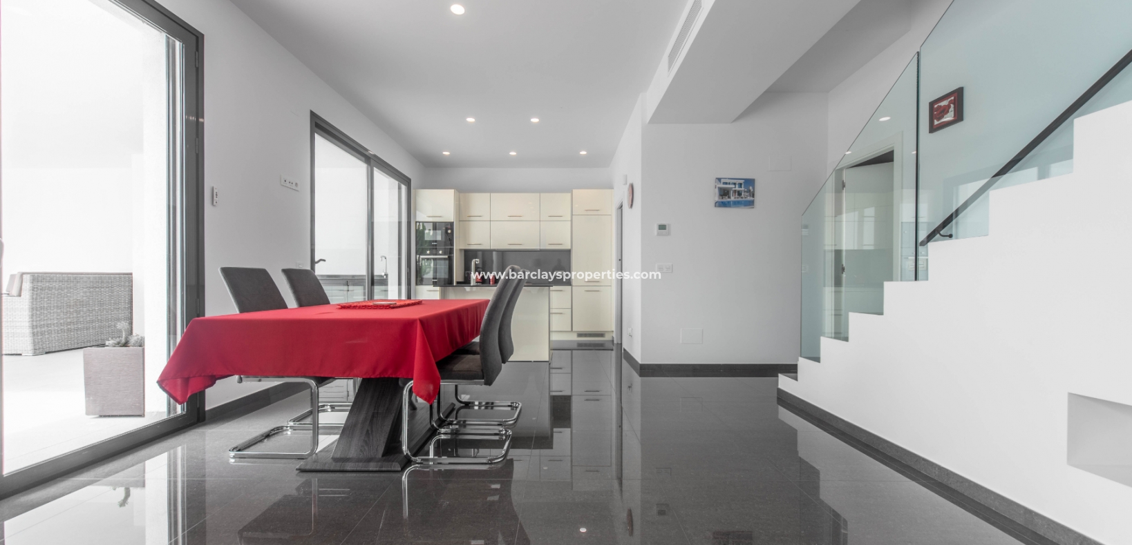 Wederverkoop - Vrijstaande Villa - Urb. La Marina