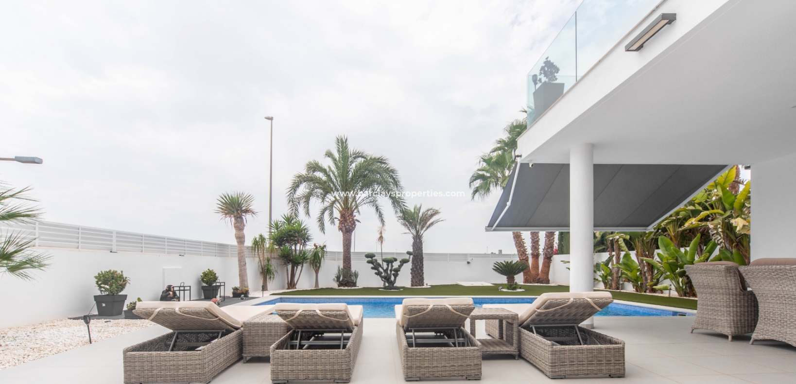 Wederverkoop - Vrijstaande Villa - Urb. La Marina