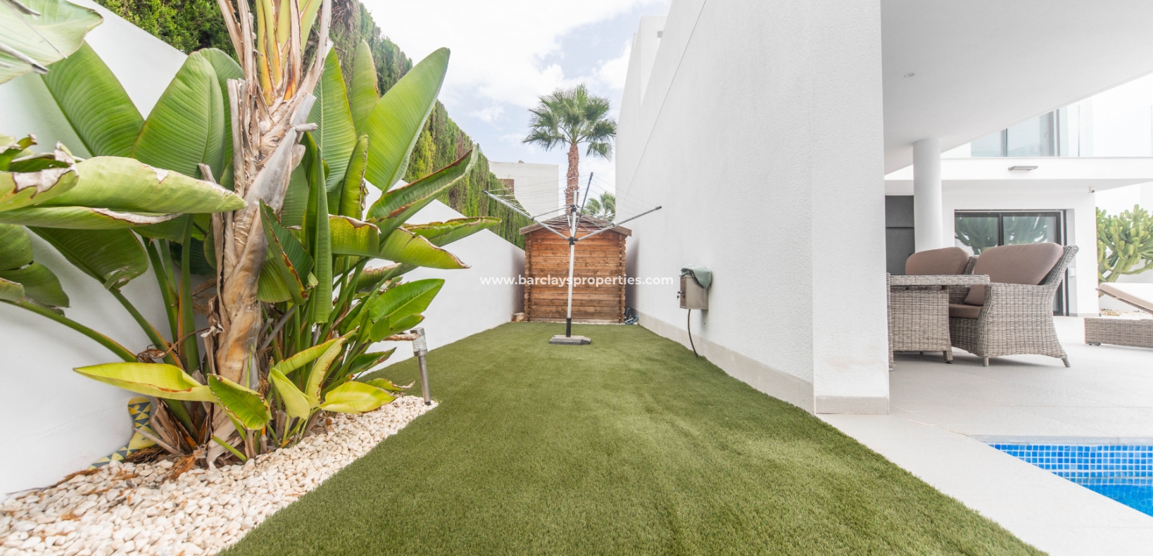 Wederverkoop - Vrijstaande Villa - Urb. La Marina