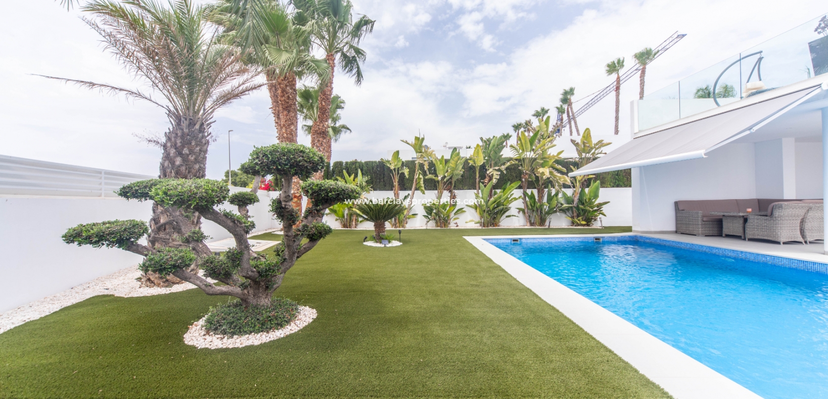 Wederverkoop - Vrijstaande Villa - Urb. La Marina