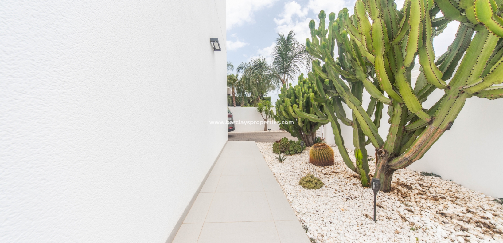 Wederverkoop - Vrijstaande Villa - Urb. La Marina