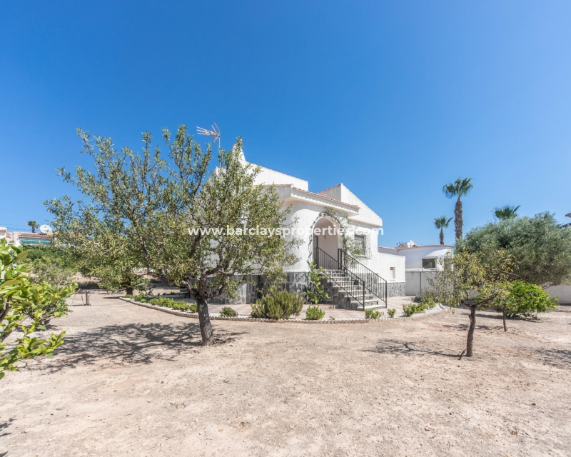 Wederverkoop - Vrijstaande Villa - Urb. La Marina