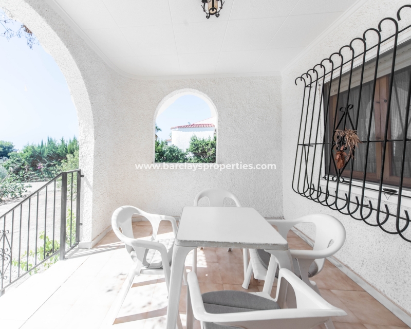 Wederverkoop - Vrijstaande Villa - Urb. La Marina