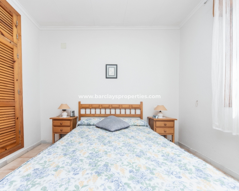 Wederverkoop - Vrijstaande Villa - Urb. La Marina