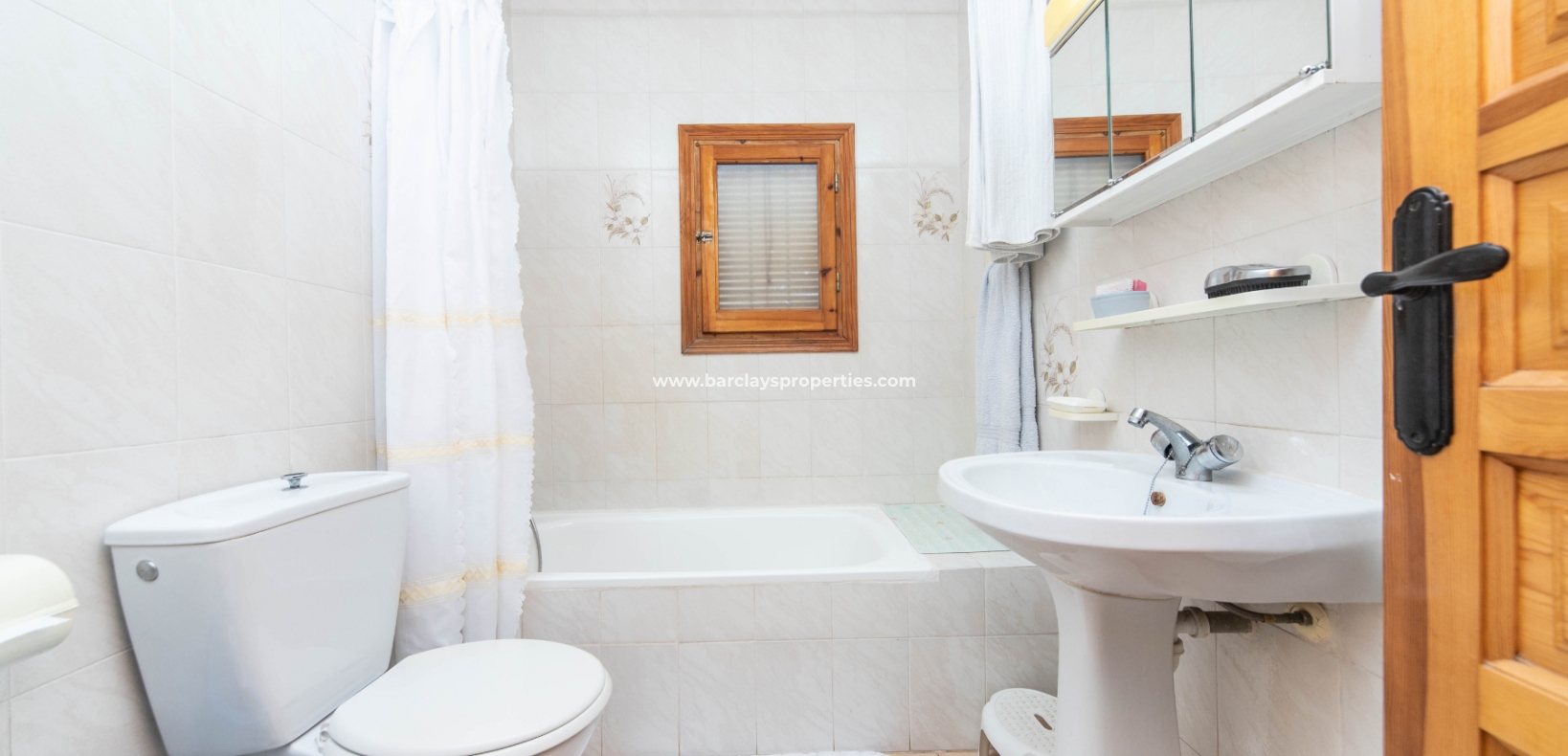 Wederverkoop - Vrijstaande Villa - Urb. La Marina