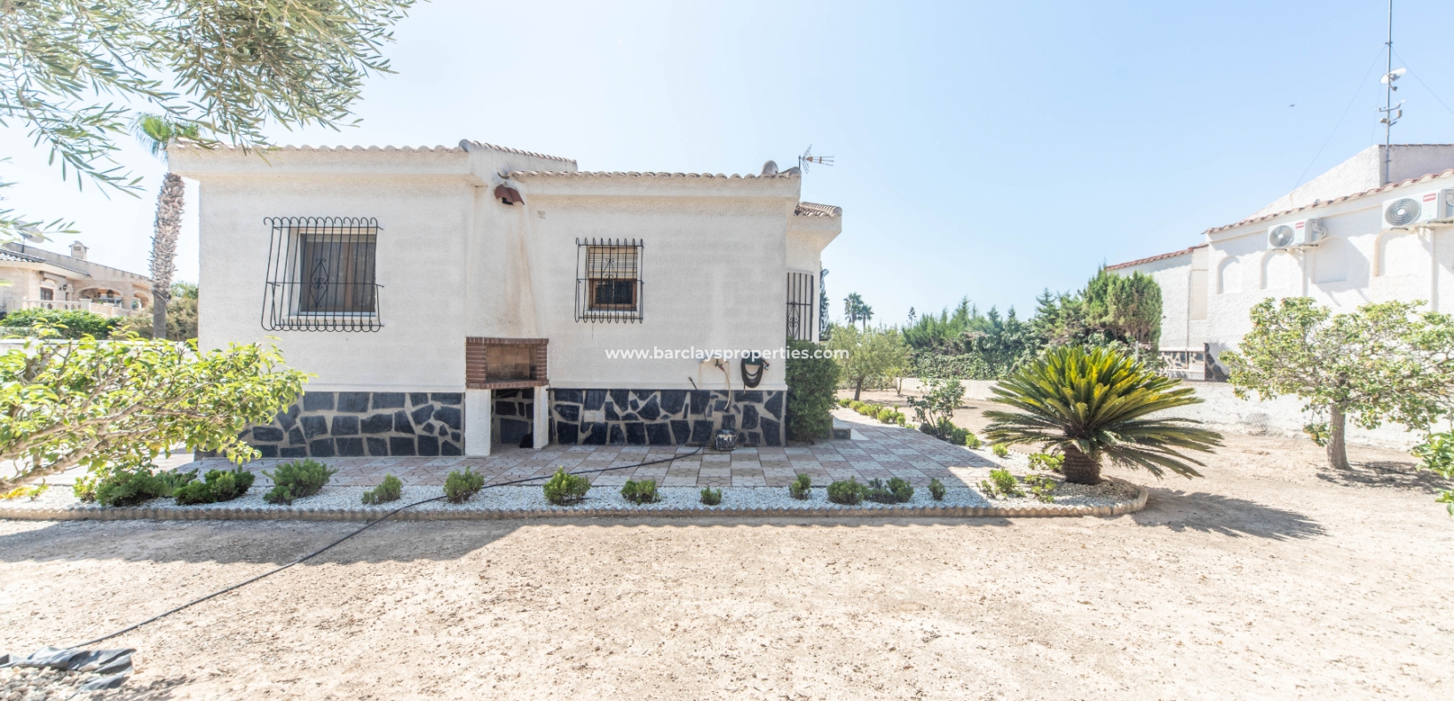 Wederverkoop - Vrijstaande Villa - Urb. La Marina