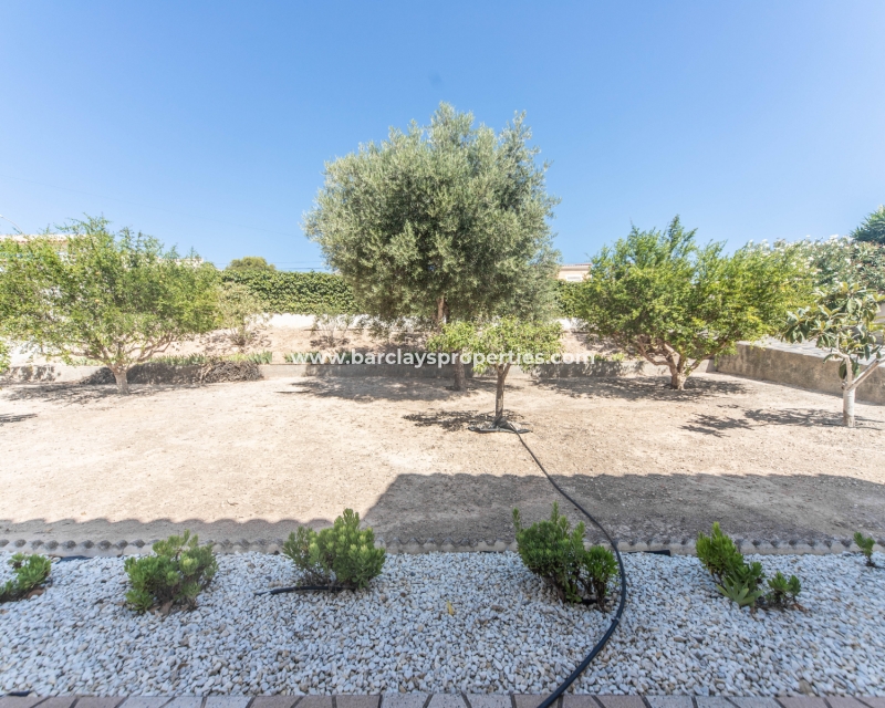 Wederverkoop - Vrijstaande Villa - Urb. La Marina