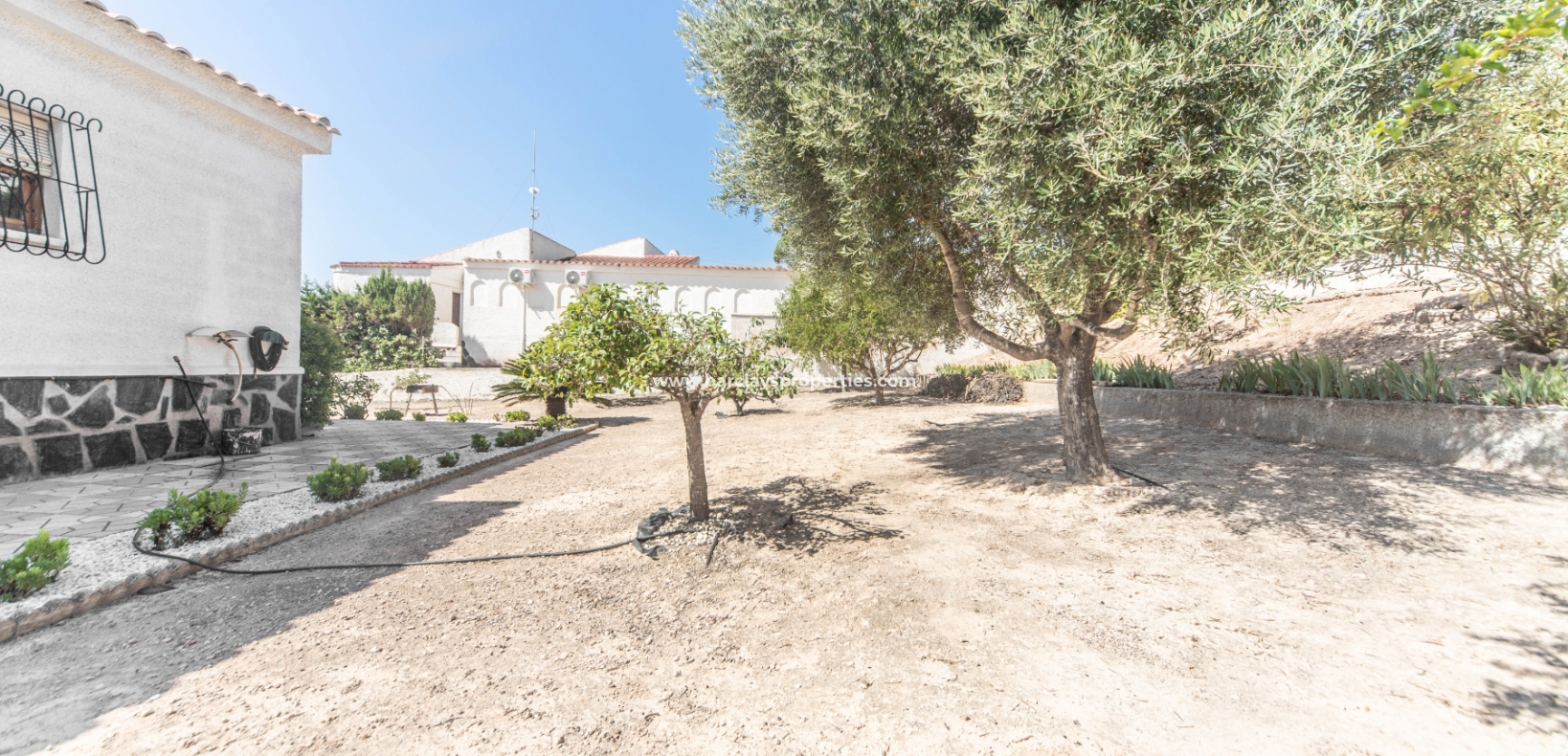 Wederverkoop - Vrijstaande Villa - Urb. La Marina