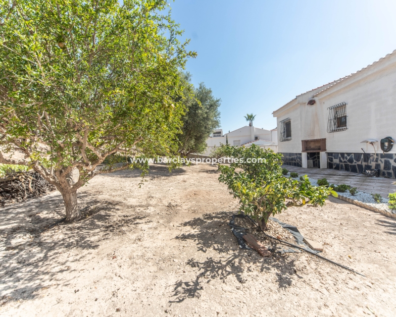 Wederverkoop - Vrijstaande Villa - Urb. La Marina