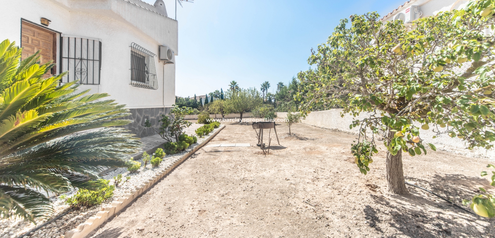 Wederverkoop - Vrijstaande Villa - Urb. La Marina