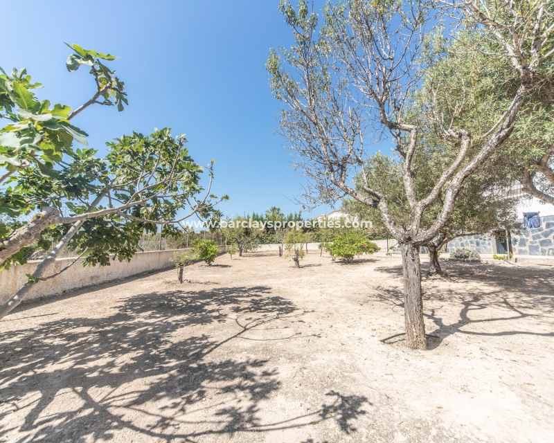 Wederverkoop - Vrijstaande Villa - Urb. La Marina