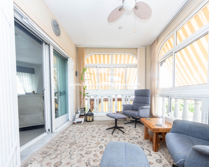 Wederverkoop - Vrijstaande Villa - Urb. La Marina