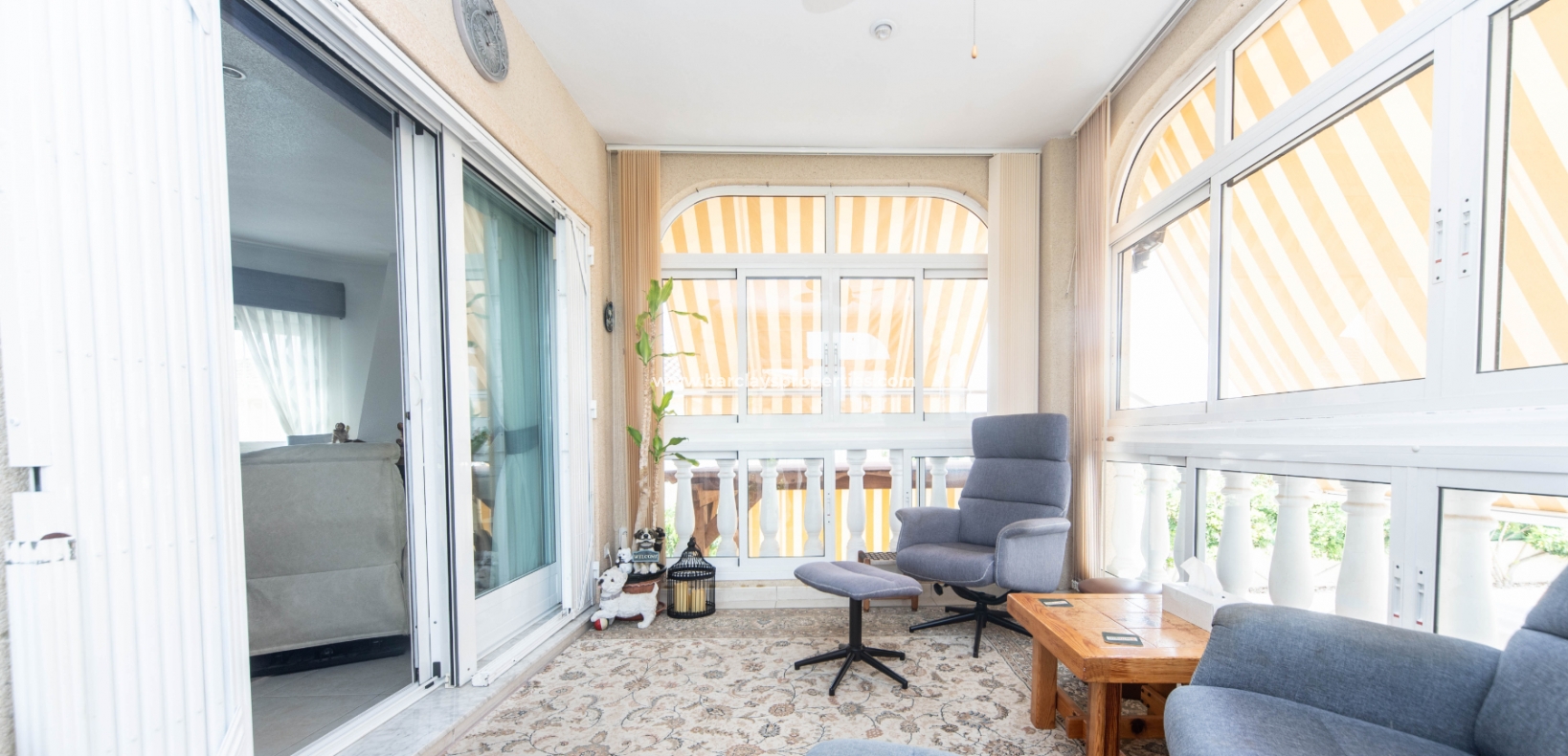 Wederverkoop - Vrijstaande Villa - Urb. La Marina