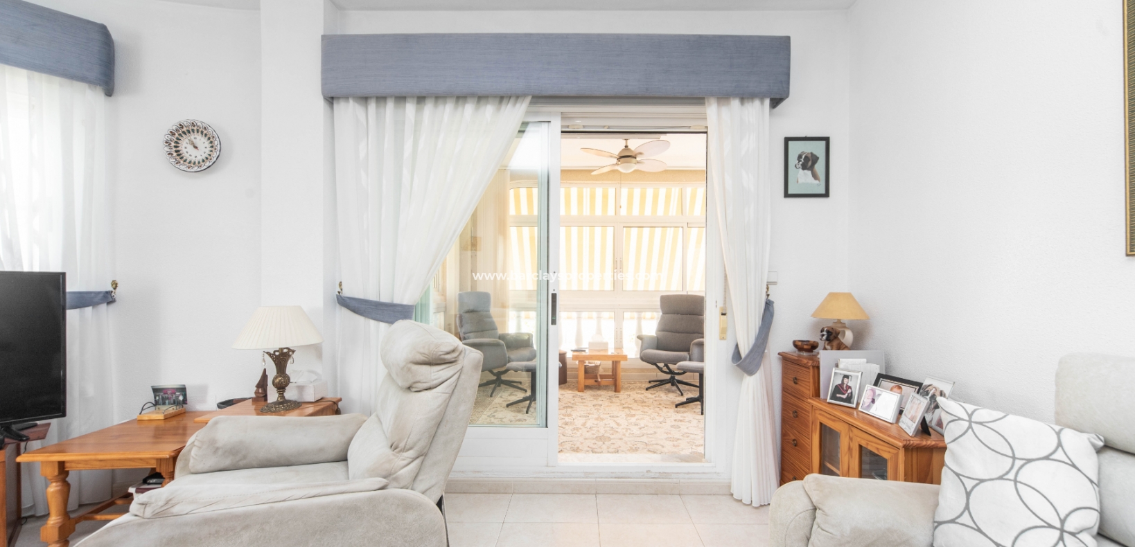 Wederverkoop - Vrijstaande Villa - Urb. La Marina