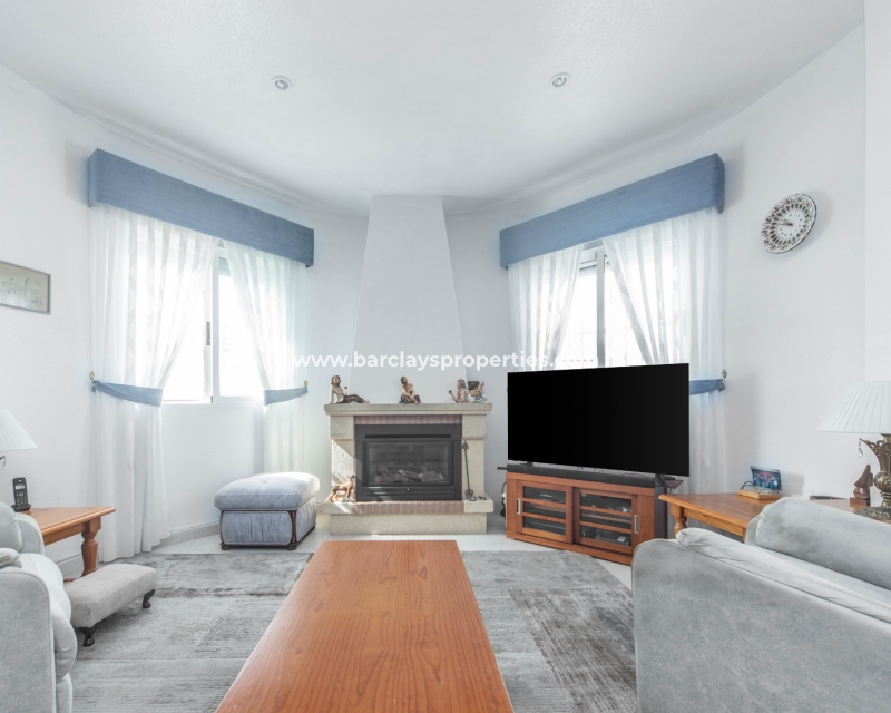 Wederverkoop - Vrijstaande Villa - Urb. La Marina