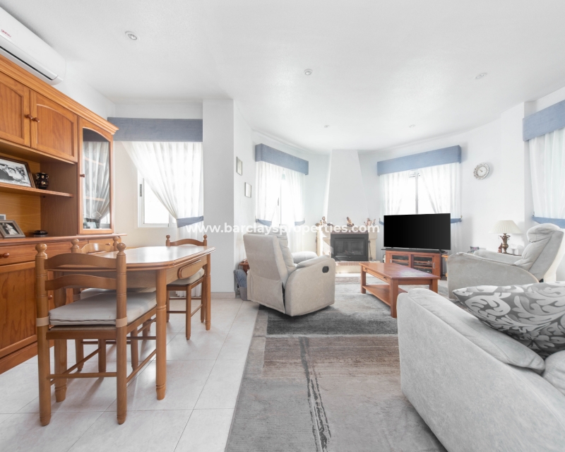 Wederverkoop - Vrijstaande Villa - Urb. La Marina