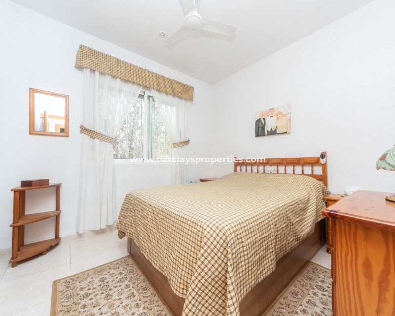 Wederverkoop - Vrijstaande Villa - Urb. La Marina