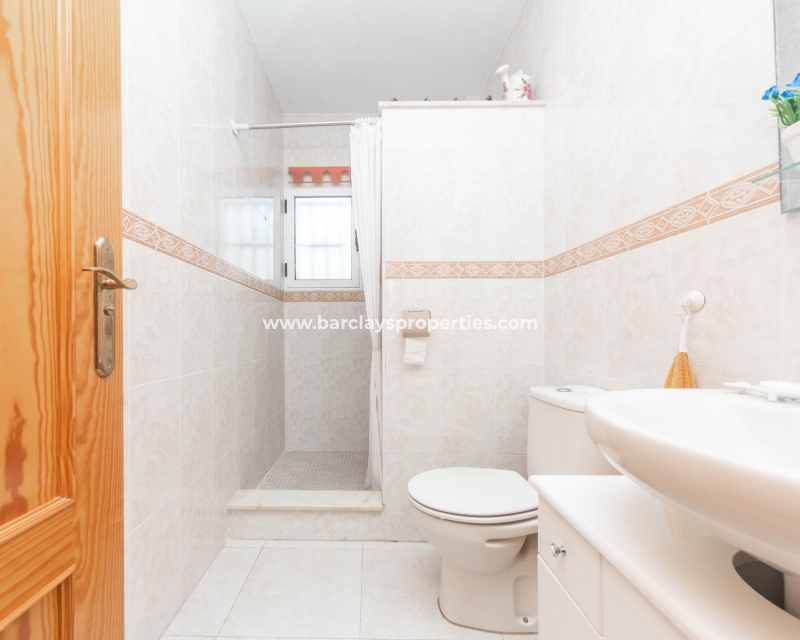 Wederverkoop - Vrijstaande Villa - Urb. La Marina