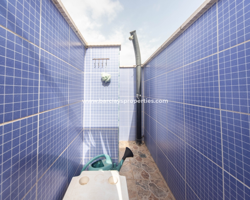 Wederverkoop - Vrijstaande Villa - Urb. La Marina