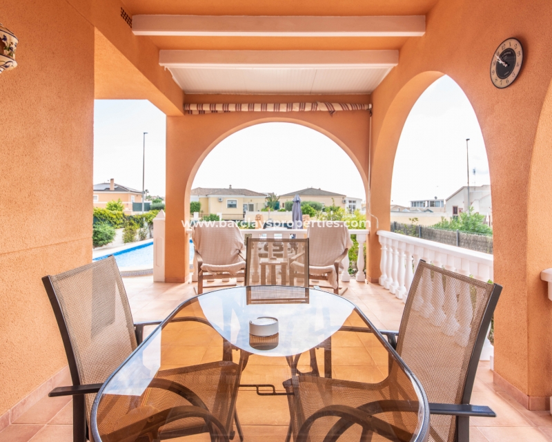 Wederverkoop - Vrijstaande Villa - Urb. La Marina