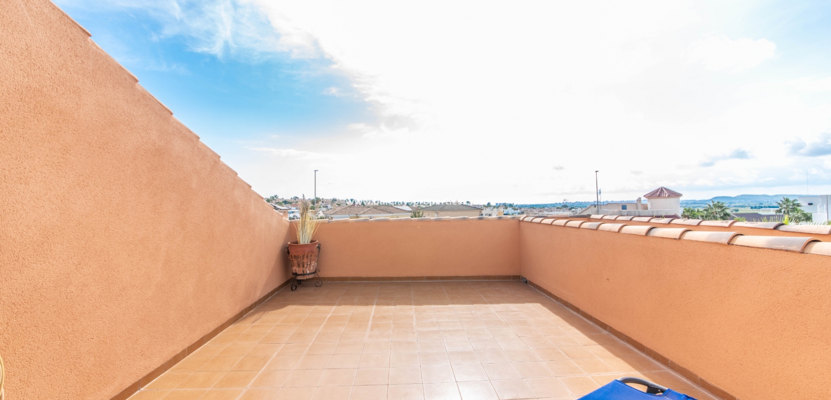 Wederverkoop - Vrijstaande Villa - Urb. La Marina