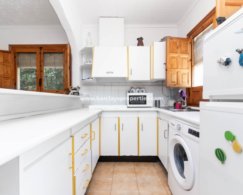 Wederverkoop - Vrijstaande Villa - Urb. La Marina