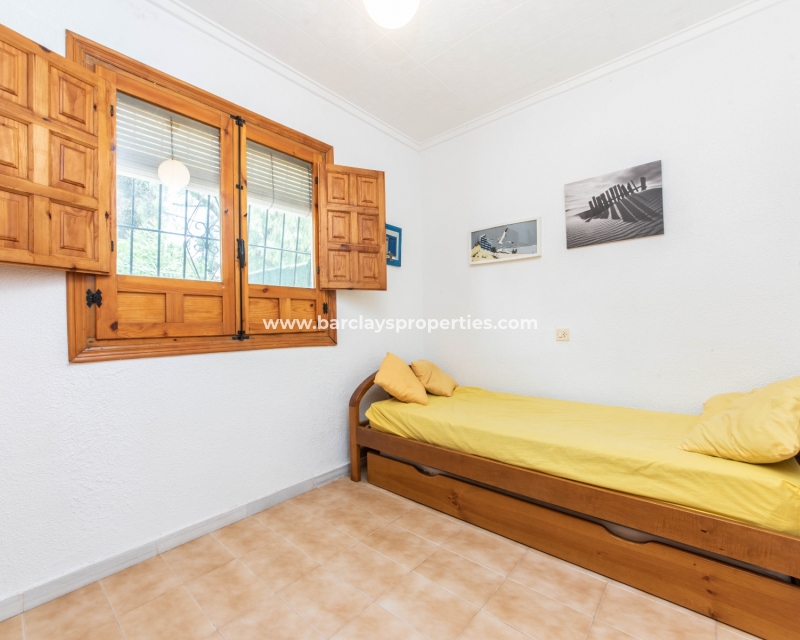 Wederverkoop - Vrijstaande Villa - Urb. La Marina