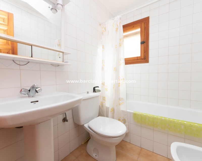 Wederverkoop - Vrijstaande Villa - Urb. La Marina