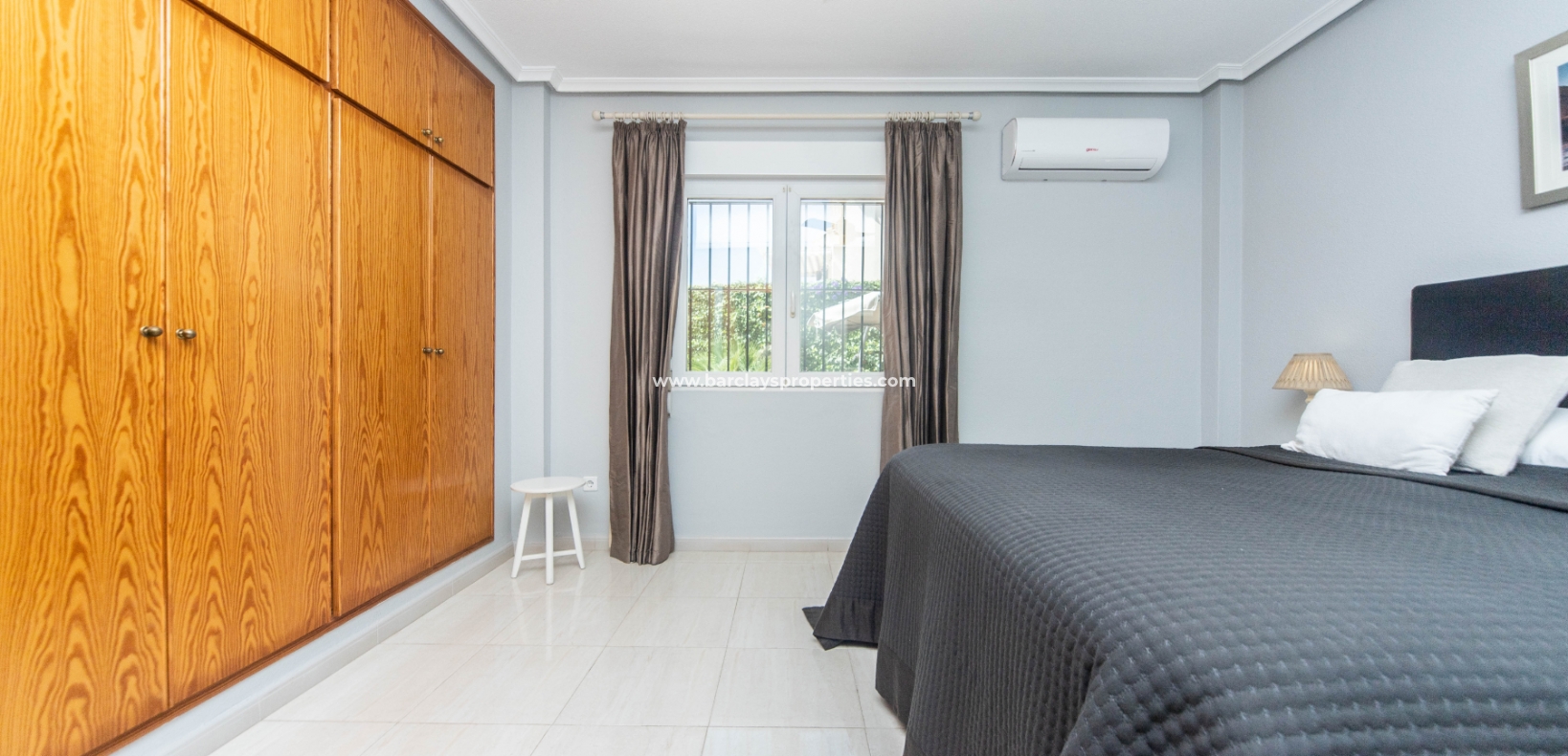 Wederverkoop - Vrijstaande Villa - Urb. La Marina