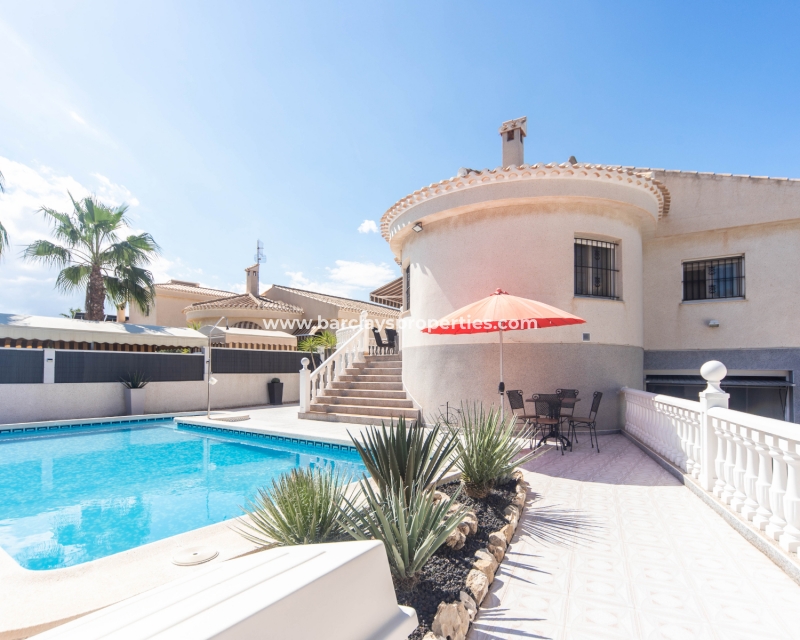 Wederverkoop - Vrijstaande Villa - Urb. La Marina