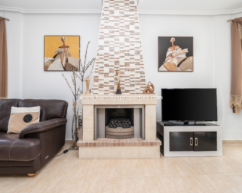 Wederverkoop - Vrijstaande Villa - Urb. La Marina