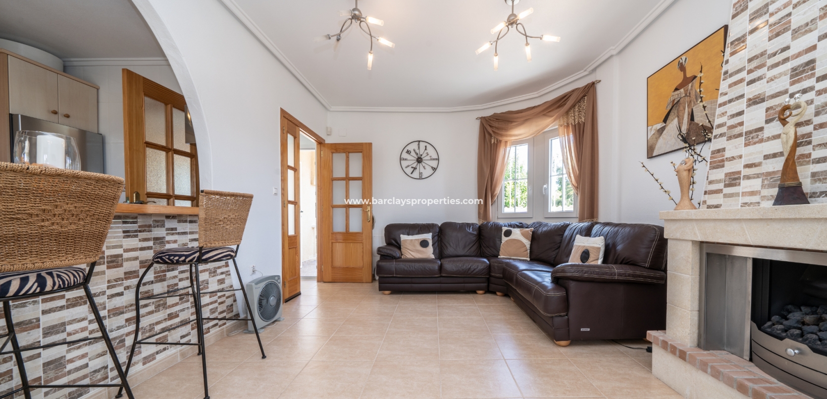 Wederverkoop - Vrijstaande Villa - Urb. La Marina