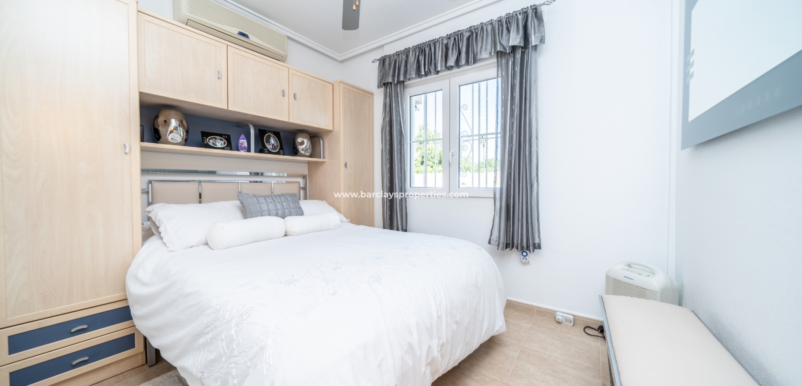 Wederverkoop - Vrijstaande Villa - Urb. La Marina