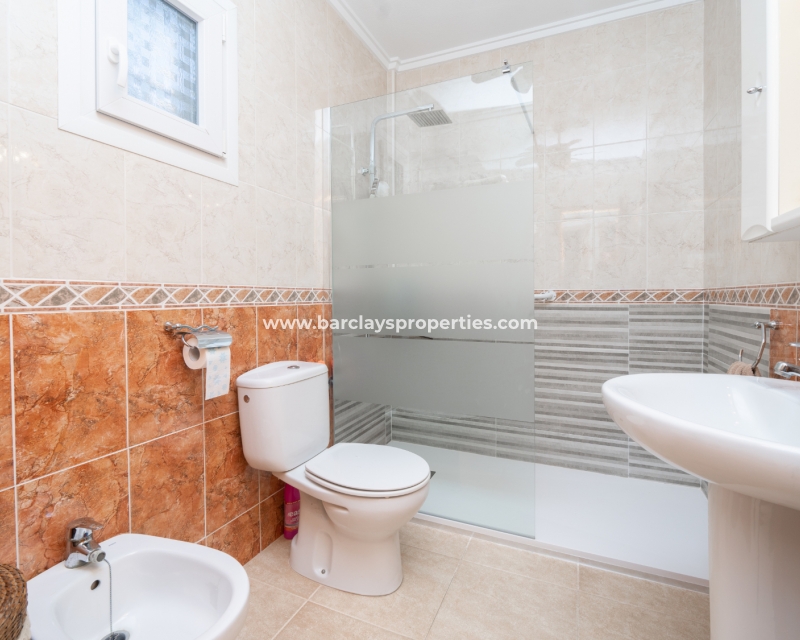 Wederverkoop - Vrijstaande Villa - Urb. La Marina