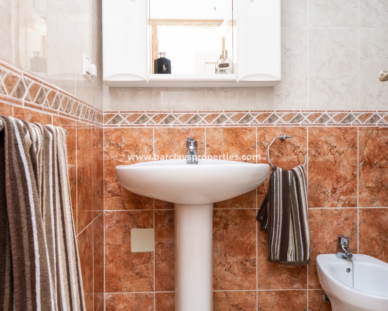 Wederverkoop - Vrijstaande Villa - Urb. La Marina