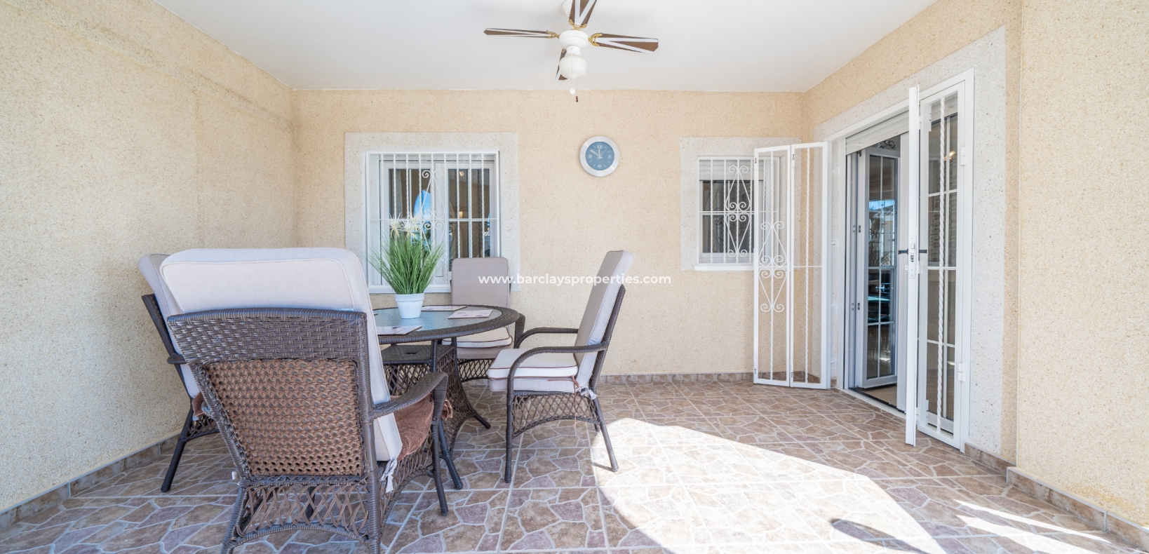 Wederverkoop - Vrijstaande Villa - Urb. La Marina