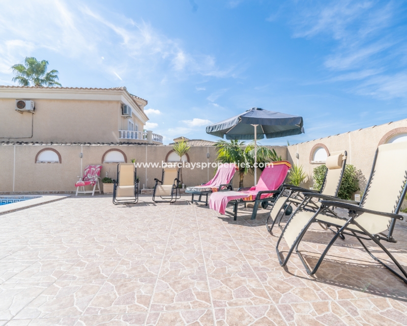 Wederverkoop - Vrijstaande Villa - Urb. La Marina