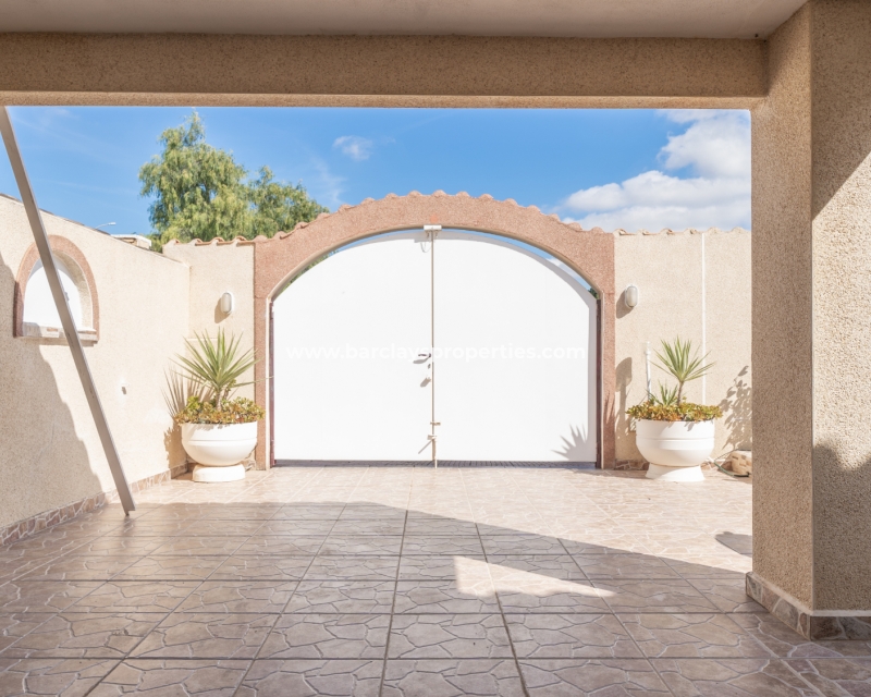 Wederverkoop - Vrijstaande Villa - Urb. La Marina