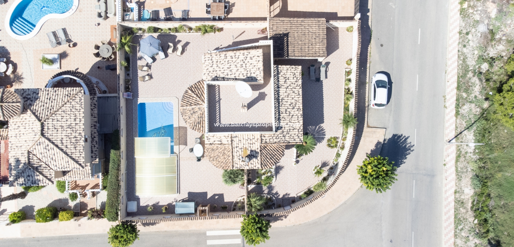 Wederverkoop - Vrijstaande Villa - Urb. La Marina