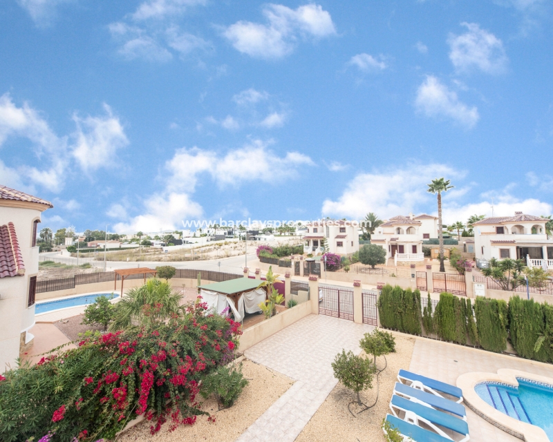 Wederverkoop - Vrijstaande Villa - Urb. La Marina